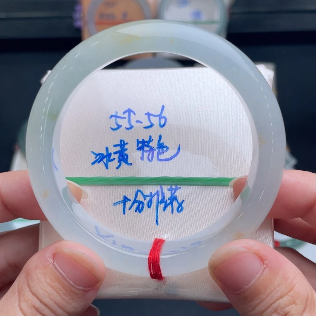 翡翠未镶嵌手镯翡翠手镯