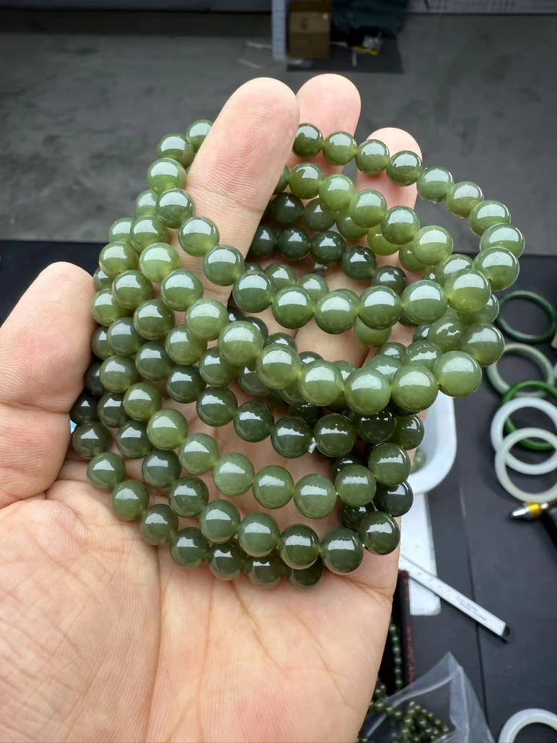 新疆阿尔金山和田玉沙枣青手串卡8mm 多样性发一