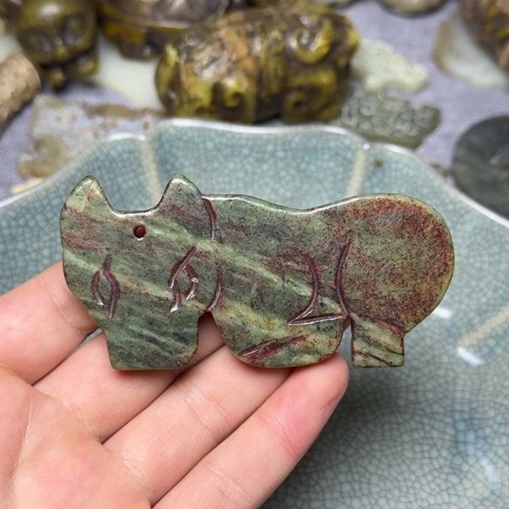 和田玉未镶嵌颈饰20