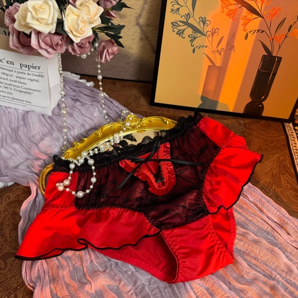 本命红大码日系纯欲风性感蕾丝女士三角内裤