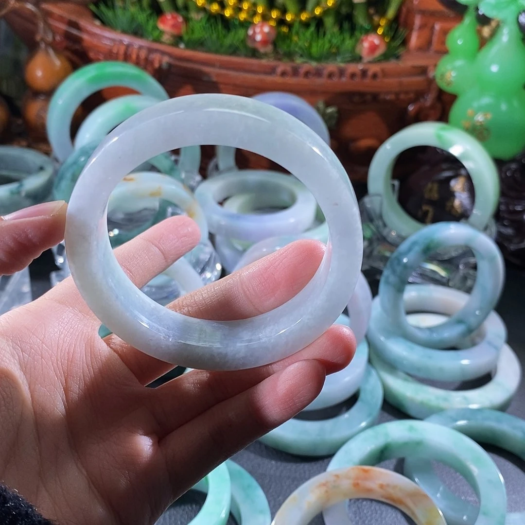 未镶嵌52定制翡翠公****响