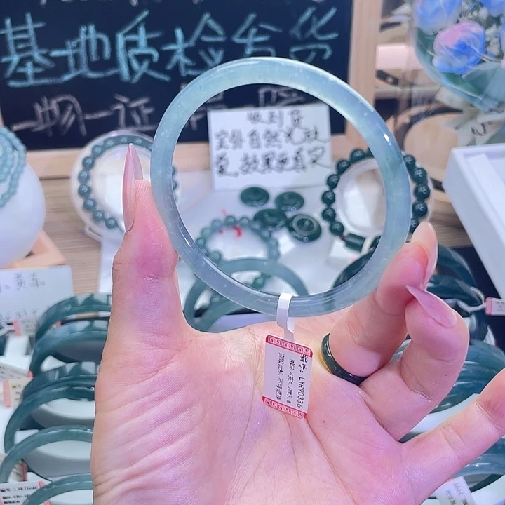 翡翠手镯未镶嵌蓝紫色泥鳅背圆条57-58圈