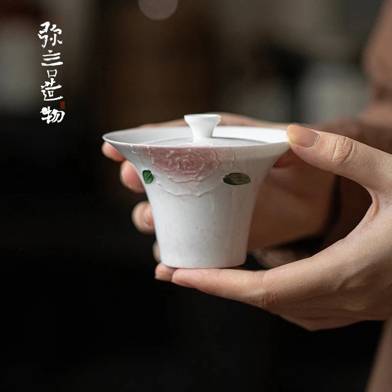 如伶盖碗釉下彩手绘立体玫瑰玉泥白瓷泡茶碗家用不烫手马蹄泡茶碗