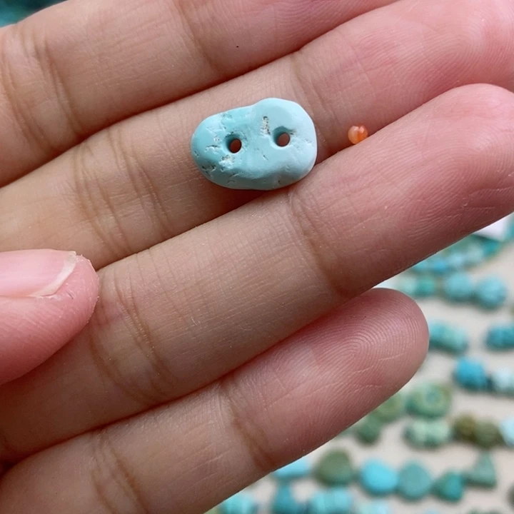 南红玛瑙未镶嵌珠宝奇石