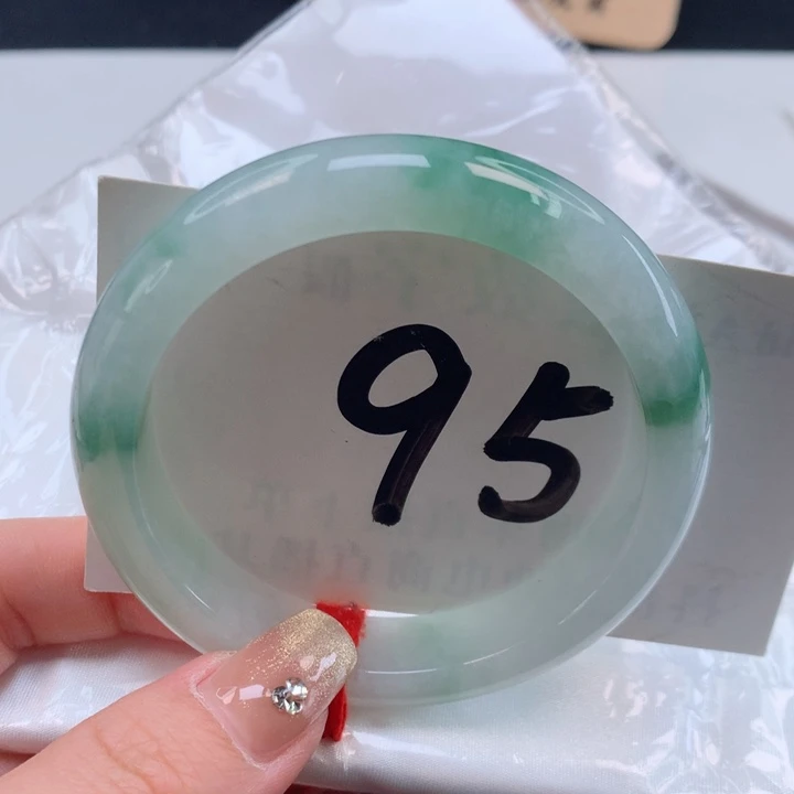 翡翠手镯未镶嵌缅甸天然A货翡翠