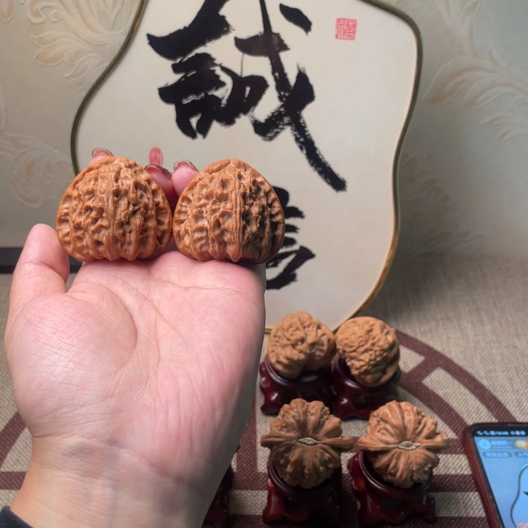 饭***爱吊坠文玩核桃三角白41