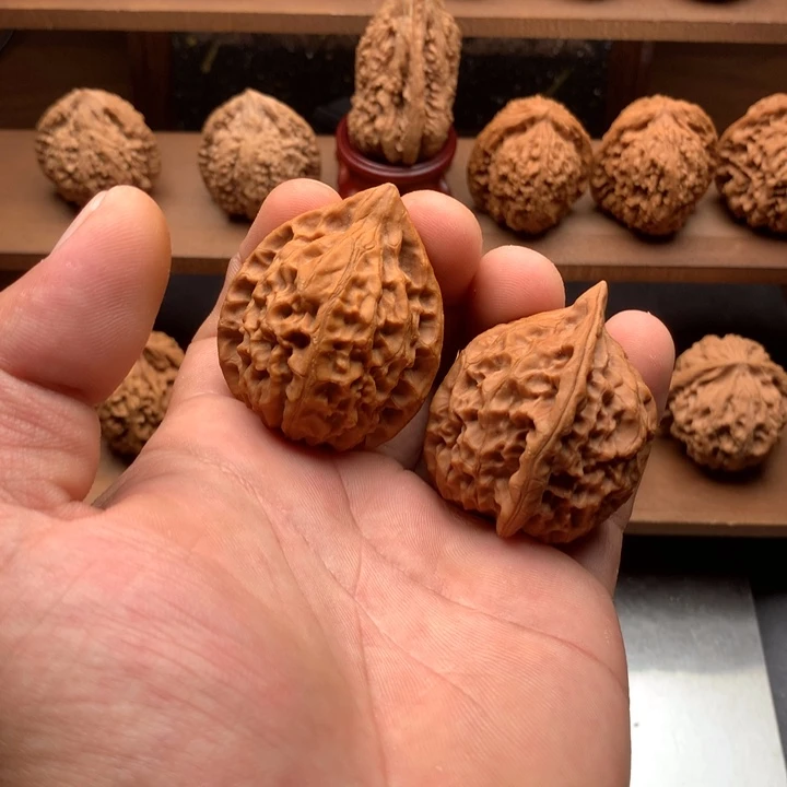 文玩核桃吊坠易县佛塔文玩核桃