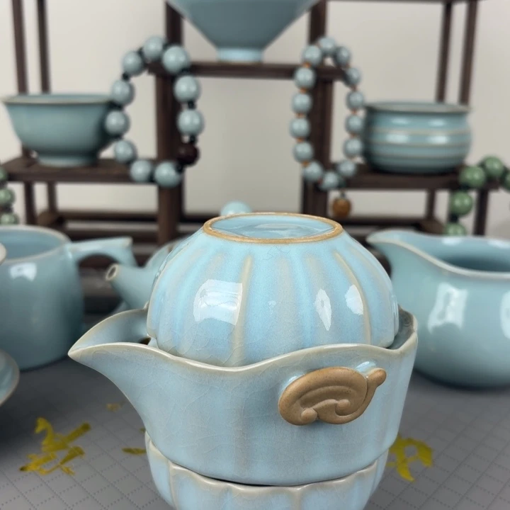 微瑕汝窑一壶两杯旅行套