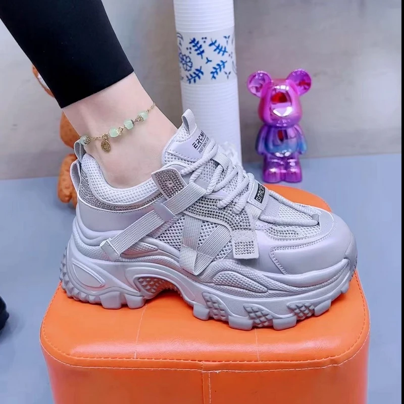 2025专柜轻奢秋冬季新款炫彩增高老爹舒适透气时尚休闲鞋女夏季
