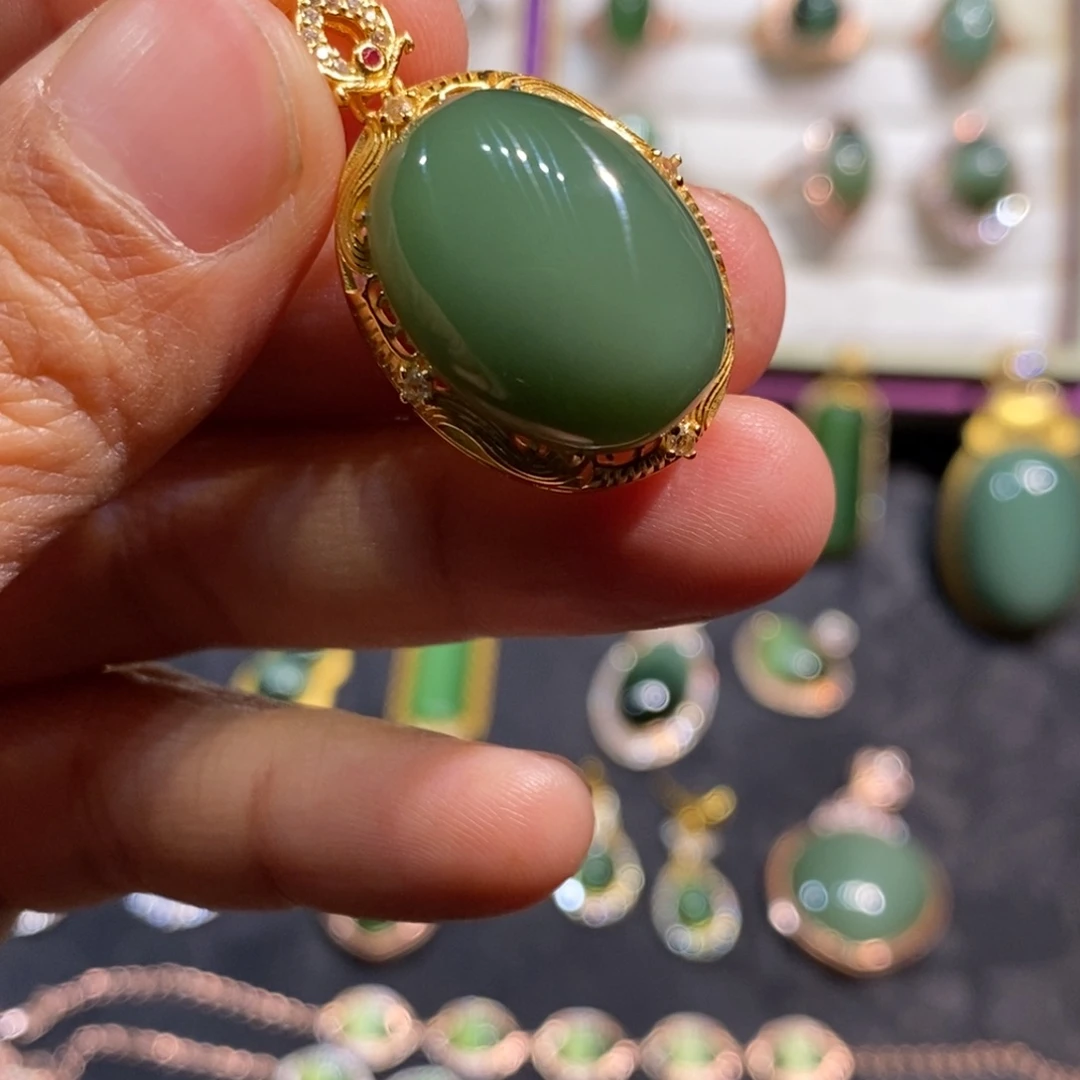 和田玉（碧玉）颈饰银S925镶嵌@***@