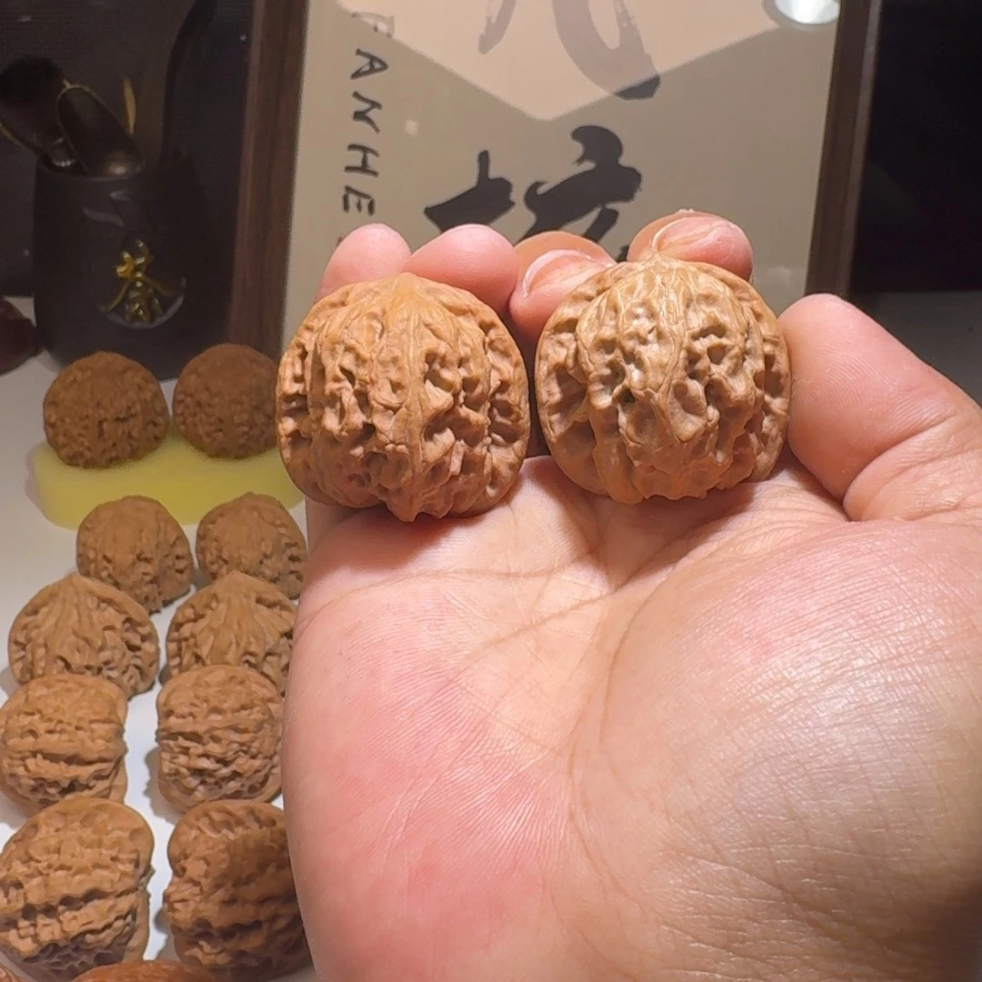 吊坠文玩核桃36尺寸野狼狮子头