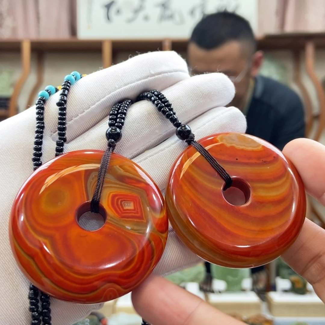 南红玛瑙未镶嵌挂件多样性发一件
