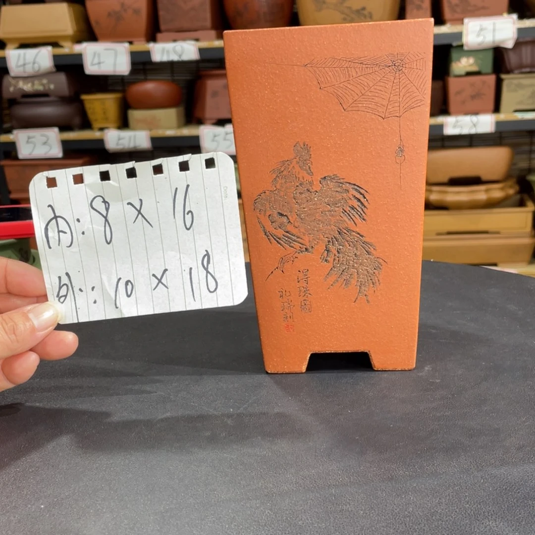 紫砂花盆紫砂花盆在这里