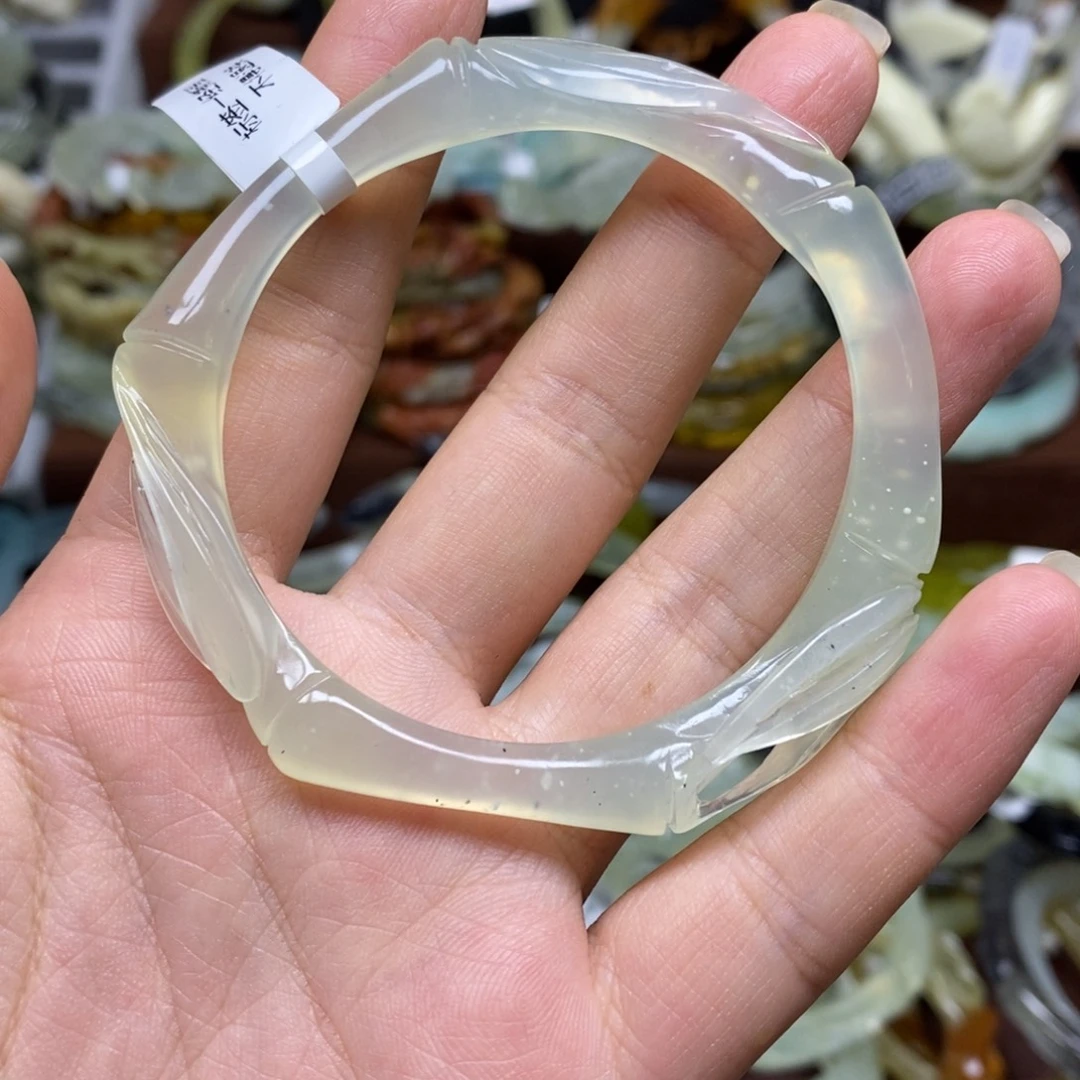 未镶嵌蛇纹石玉手镯