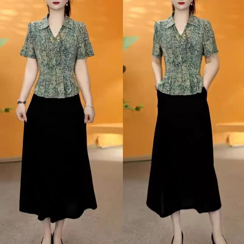 8083#新款冰雪丝翻领拼接盘扣假二件气质连衣裙（XL~5XL 90~165斤）