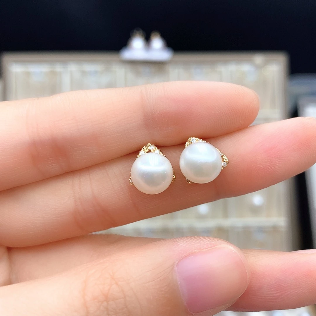 淡水珍珠合金颈饰