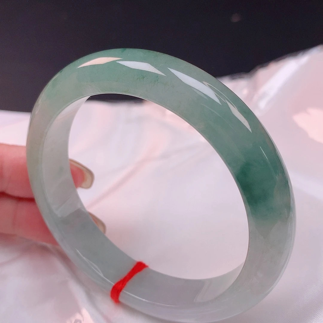 【闪购商品】未镶嵌手镯翡翠58