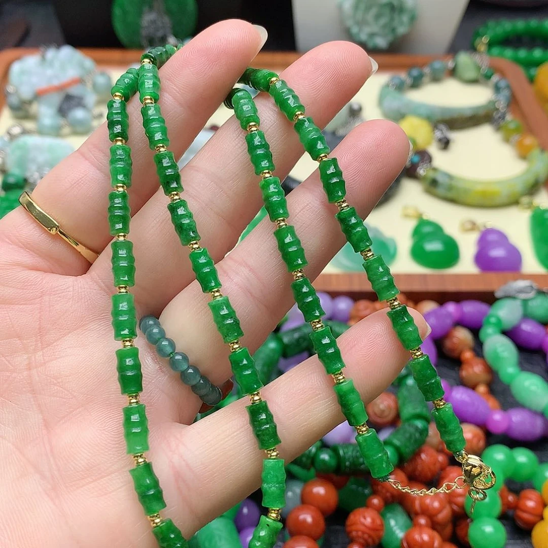 吊坠(赠链)未镶嵌翡翠