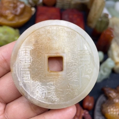 和田玉未镶嵌颈饰59