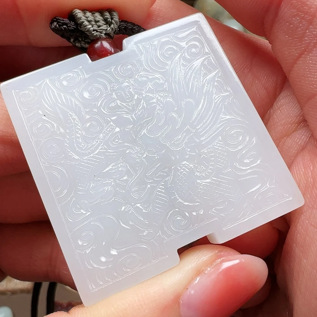 和田玉颈饰未镶嵌丑*