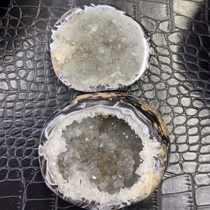水晶聚宝盆未镶嵌