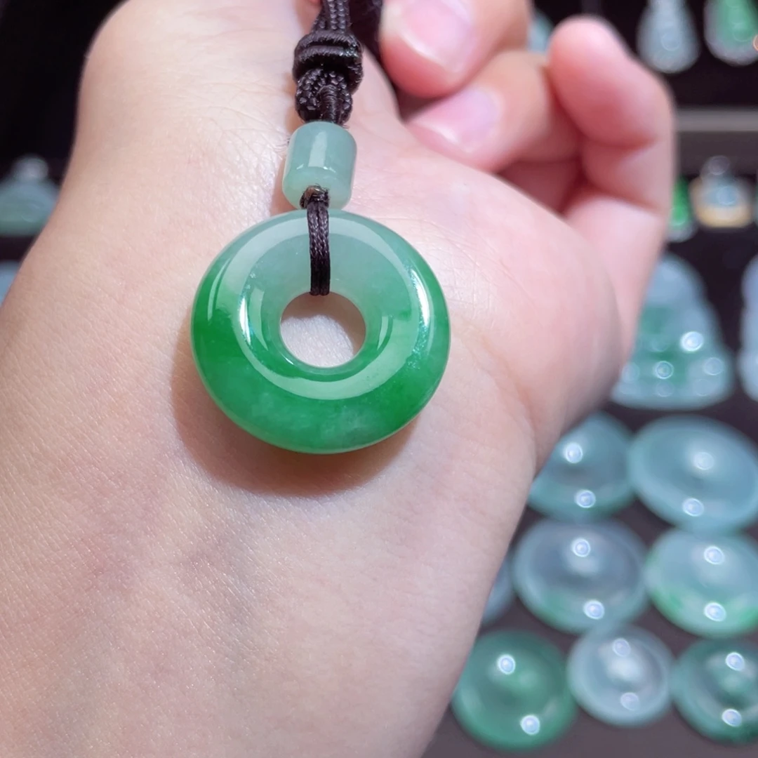 颈饰未镶嵌翡翠甜甜圈