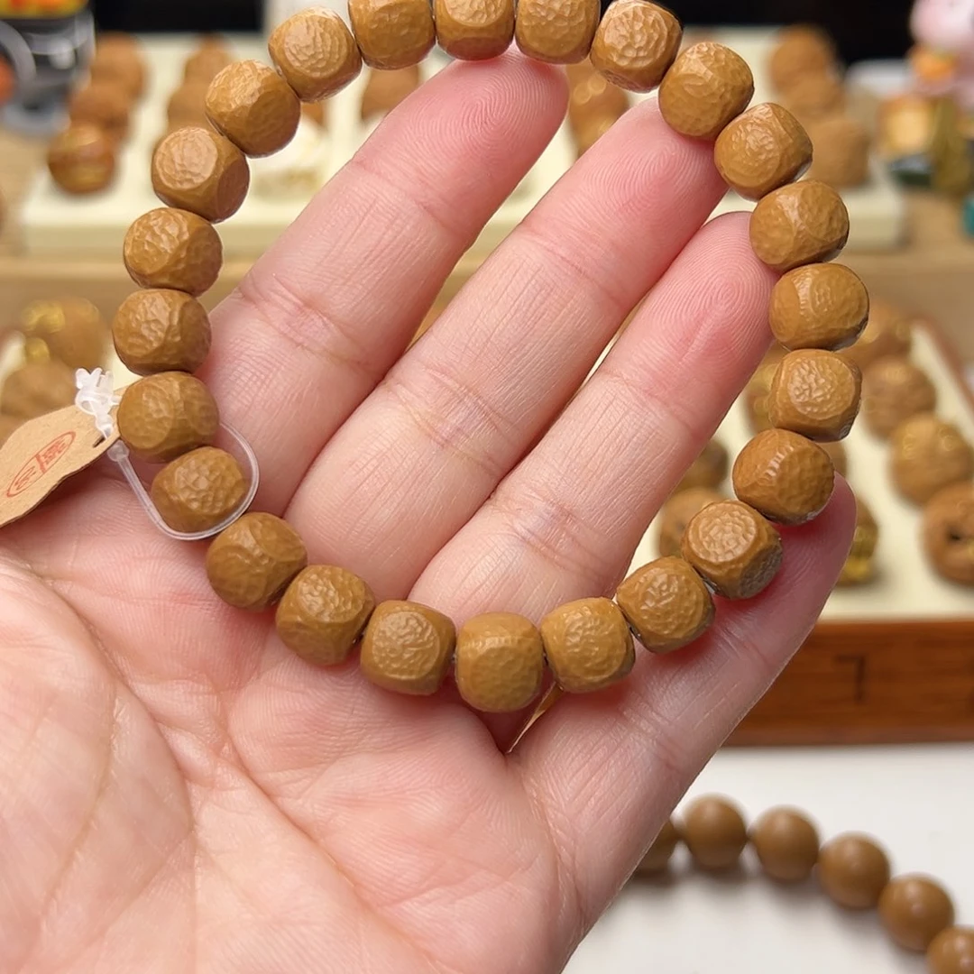 猴头核桃手串猴头