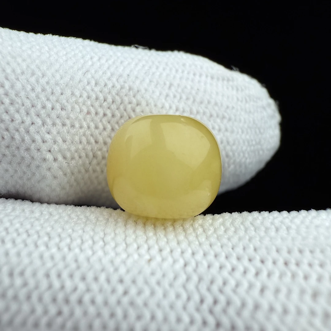 D1137天然原矿蜜蜡微瑕墩子10*8.5mm支持复检假一罚十