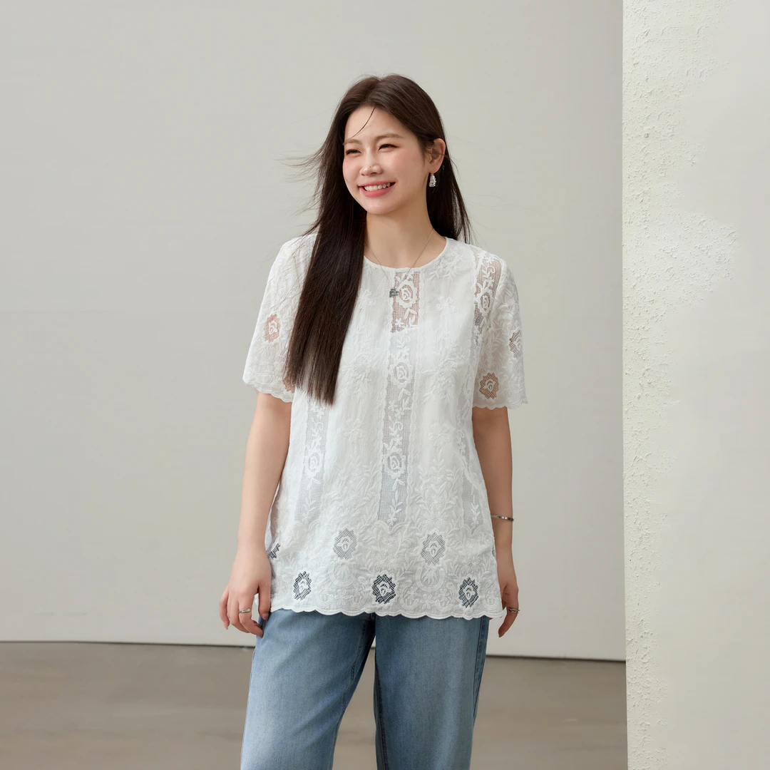 【轻语白茶】纤莉秀大码女装轻奢蕾丝镂空短袖打底吊带衬衫QK2074