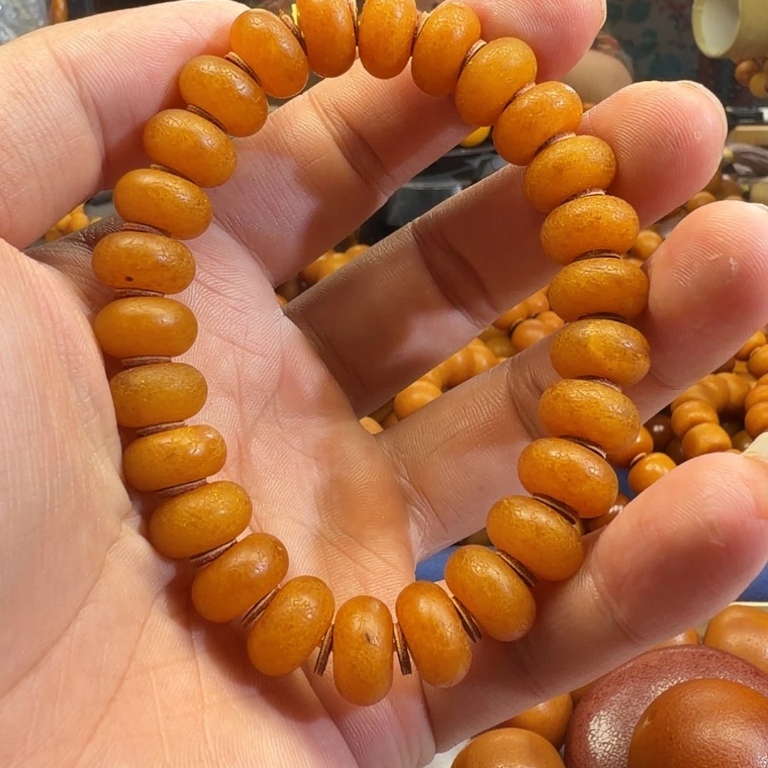 蜜蜡未镶嵌珠宝奇石