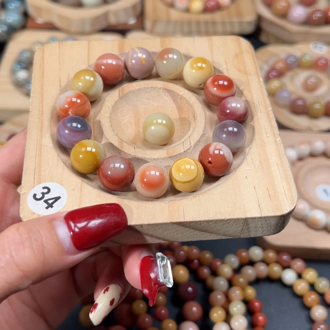 *****石英质玉未镶嵌手链45