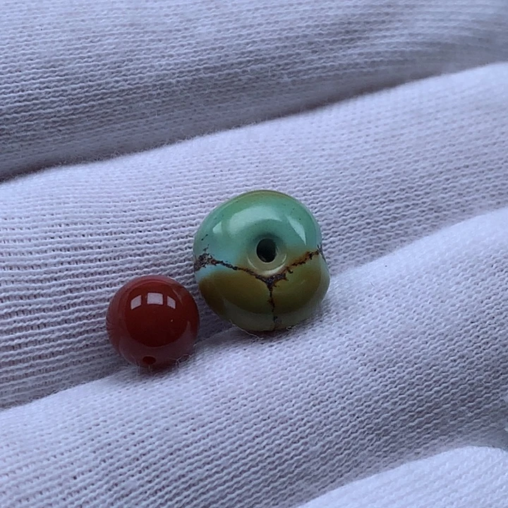 未镶嵌南红玛瑙珠宝奇石