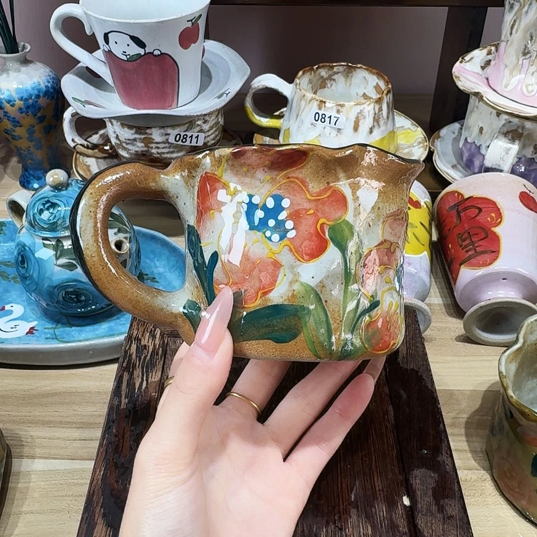 摆件陶哈狗和vvvv个