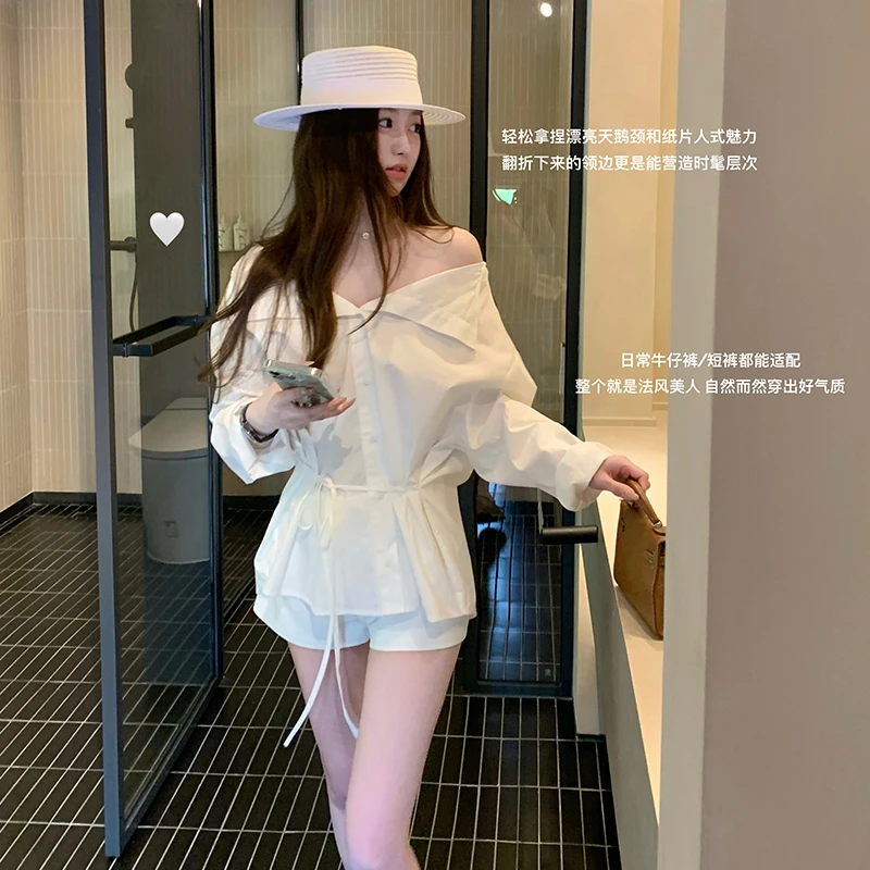 肉完 天鹅颈纸片人/法风美人翻领收腰腰带白色露肩一字肩衬衫