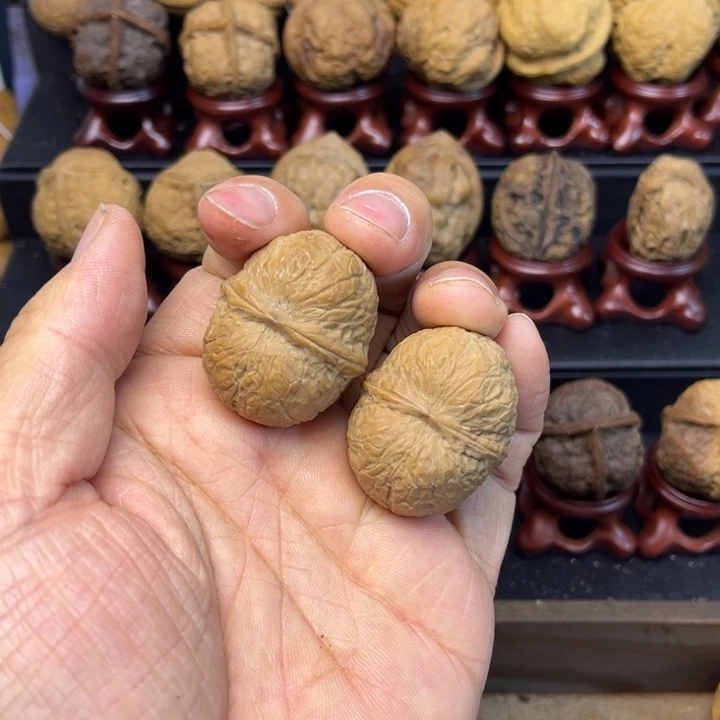 核桃铁核桃新款元宝9