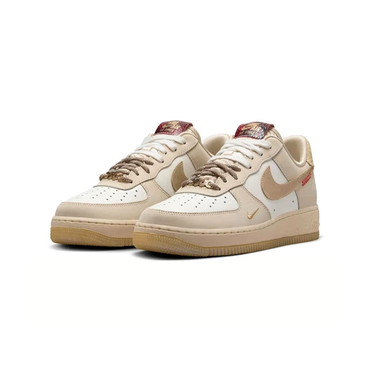 NIKE(耐克)AIR FORCE 1 '07 LX女子低帮运动鞋HV5990172