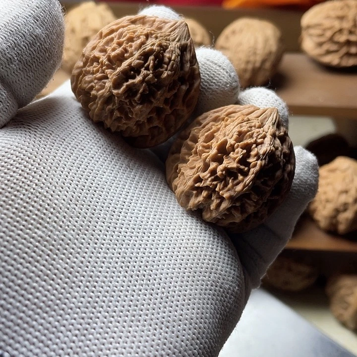 吊坠文玩核桃满天星狮子头37