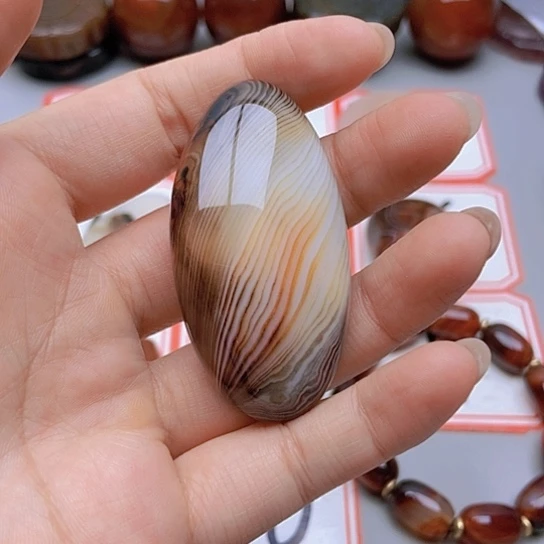 【闪购商品】未镶嵌玛瑙/玉髓珠宝奇石心***…