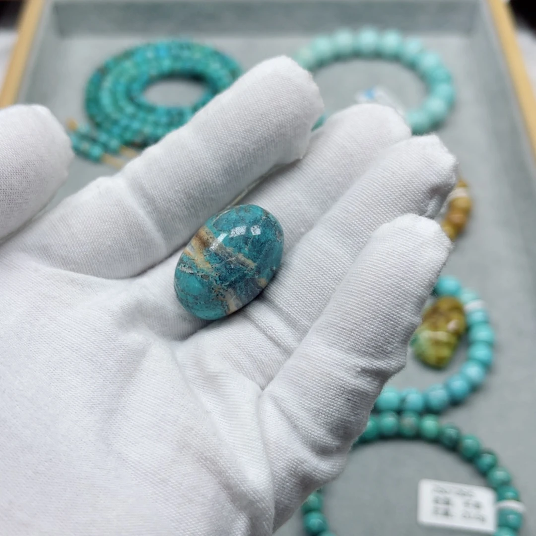 绿松石未镶嵌挂件