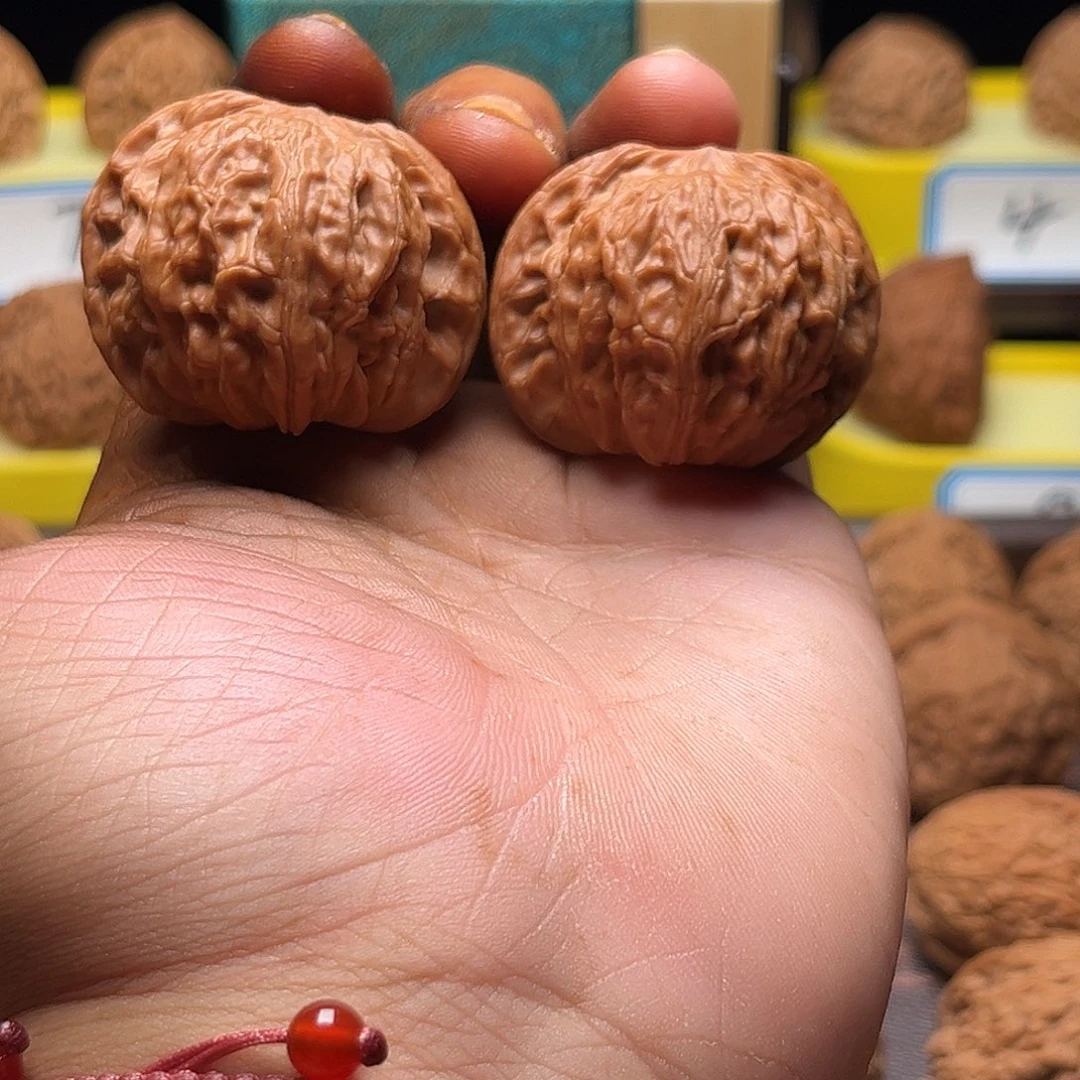 文玩核桃把件磨盘