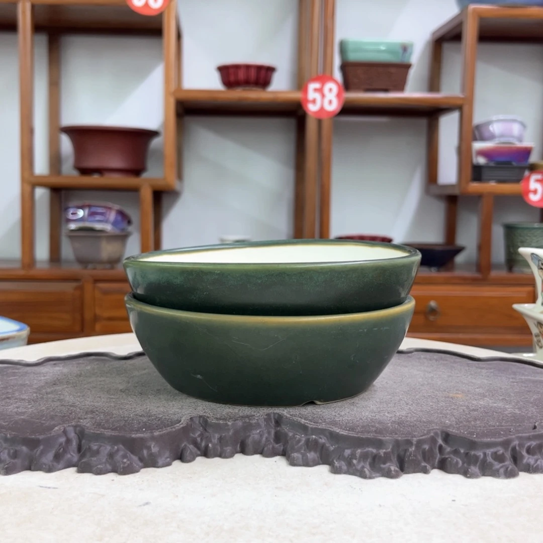 紫砂花盆瑕疵4.5-15。。。有一个夹口