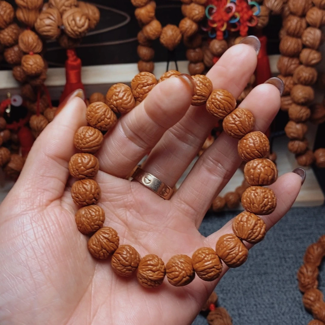 桃核吊坠龙纹桃枭