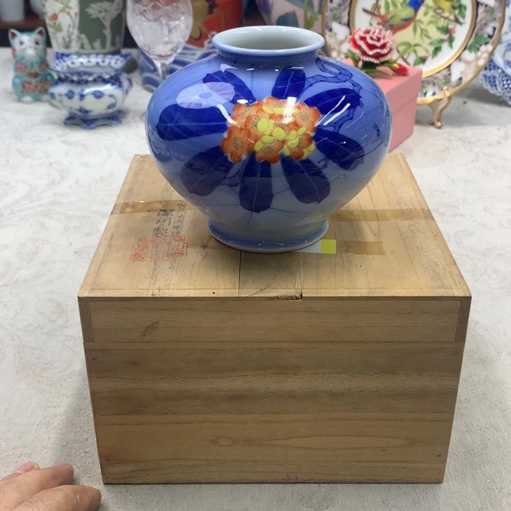 紫砂金瓷阁精品瓷器店