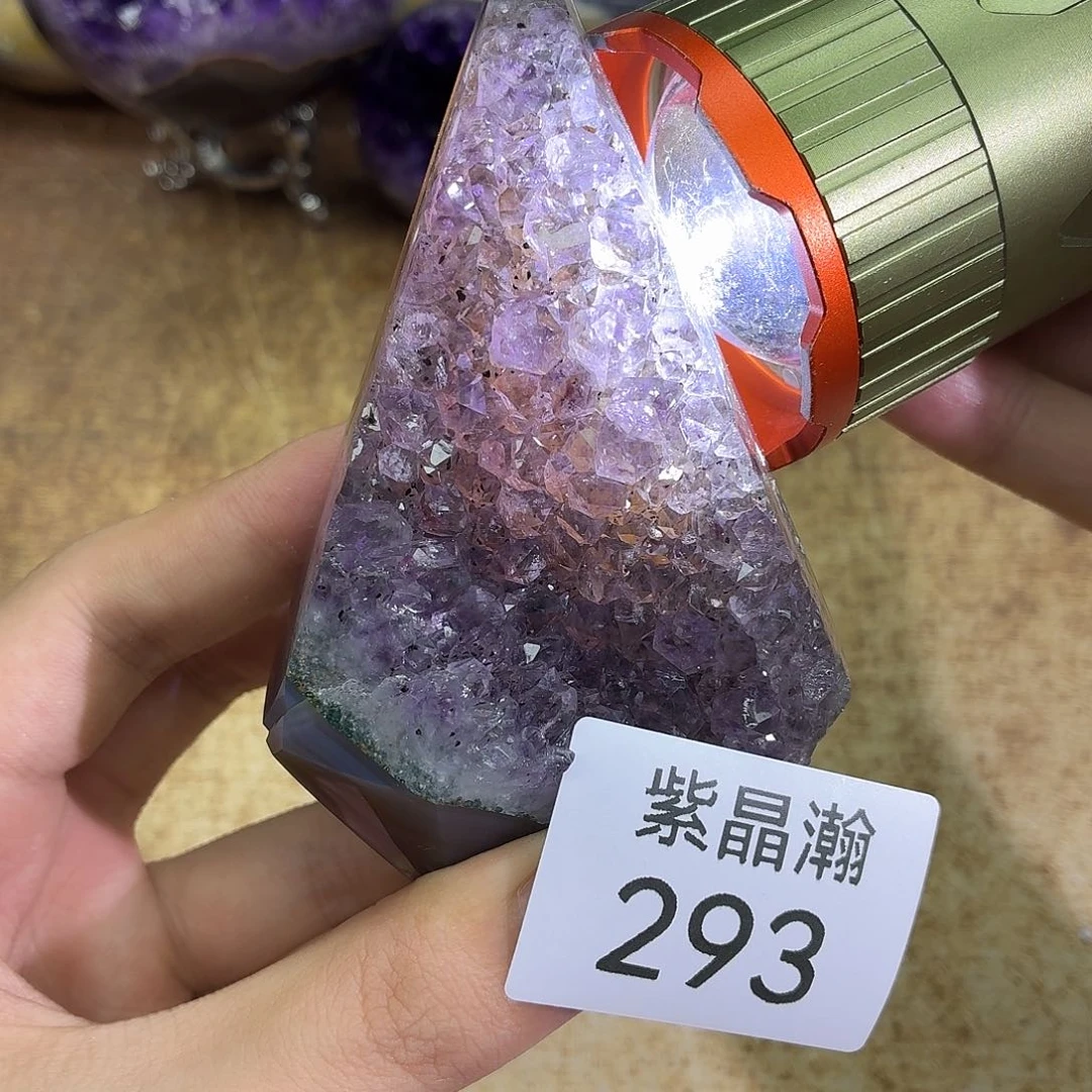 未镶嵌水晶大型摆件（非配饰）