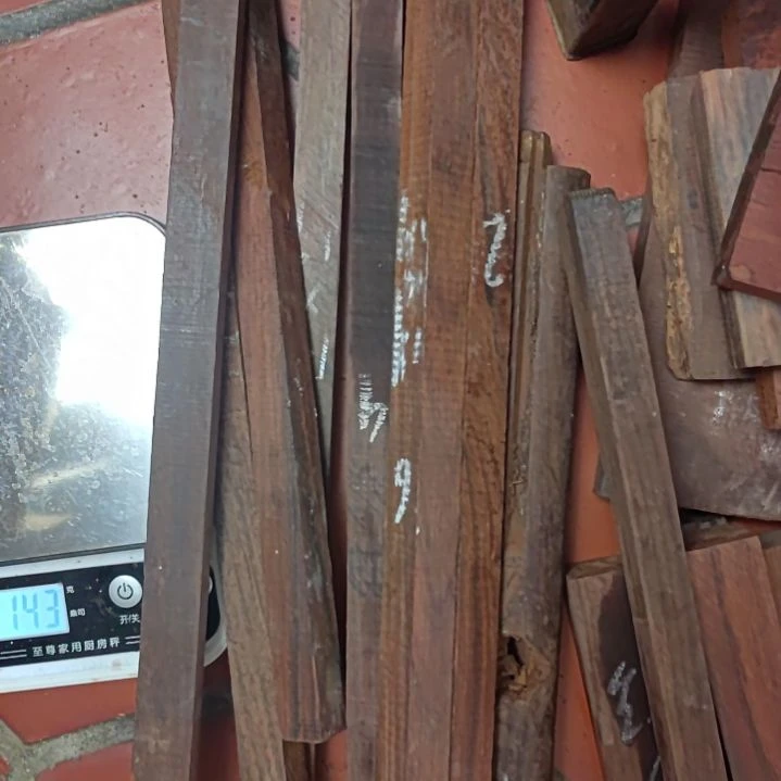 交趾黄檀（大红酸枝）11111111111