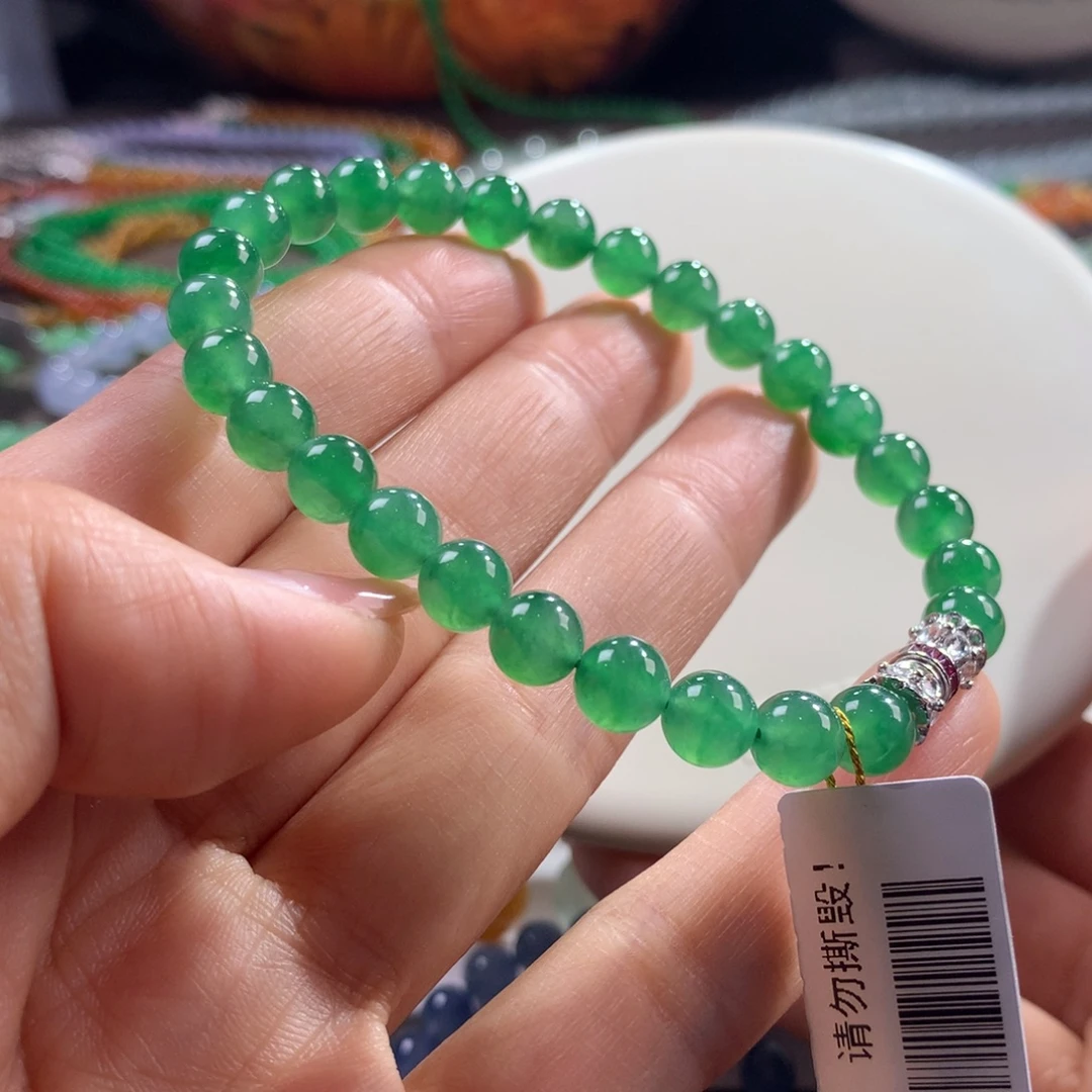 翡翠未镶嵌项圈！冰润满色浓阳绿卡6.6
