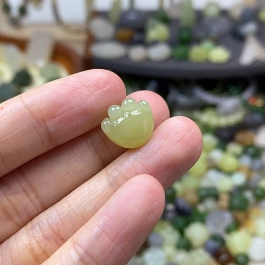 和田玉配件未镶嵌