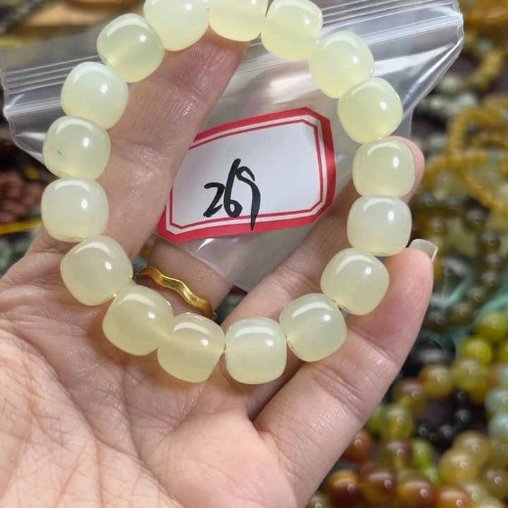 未镶嵌蛇纹石玉手链