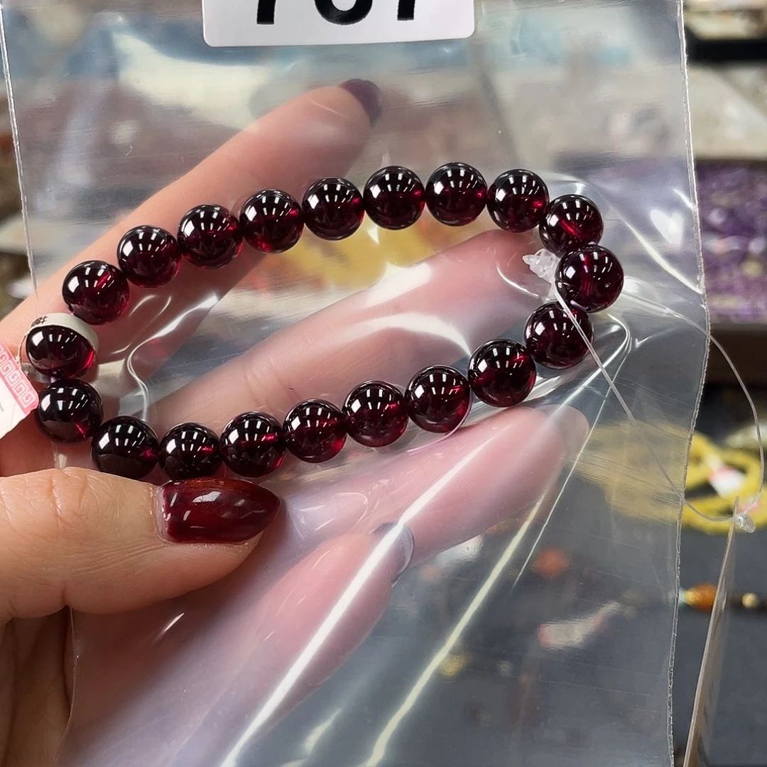 *****手串787。 石榴石未镶嵌