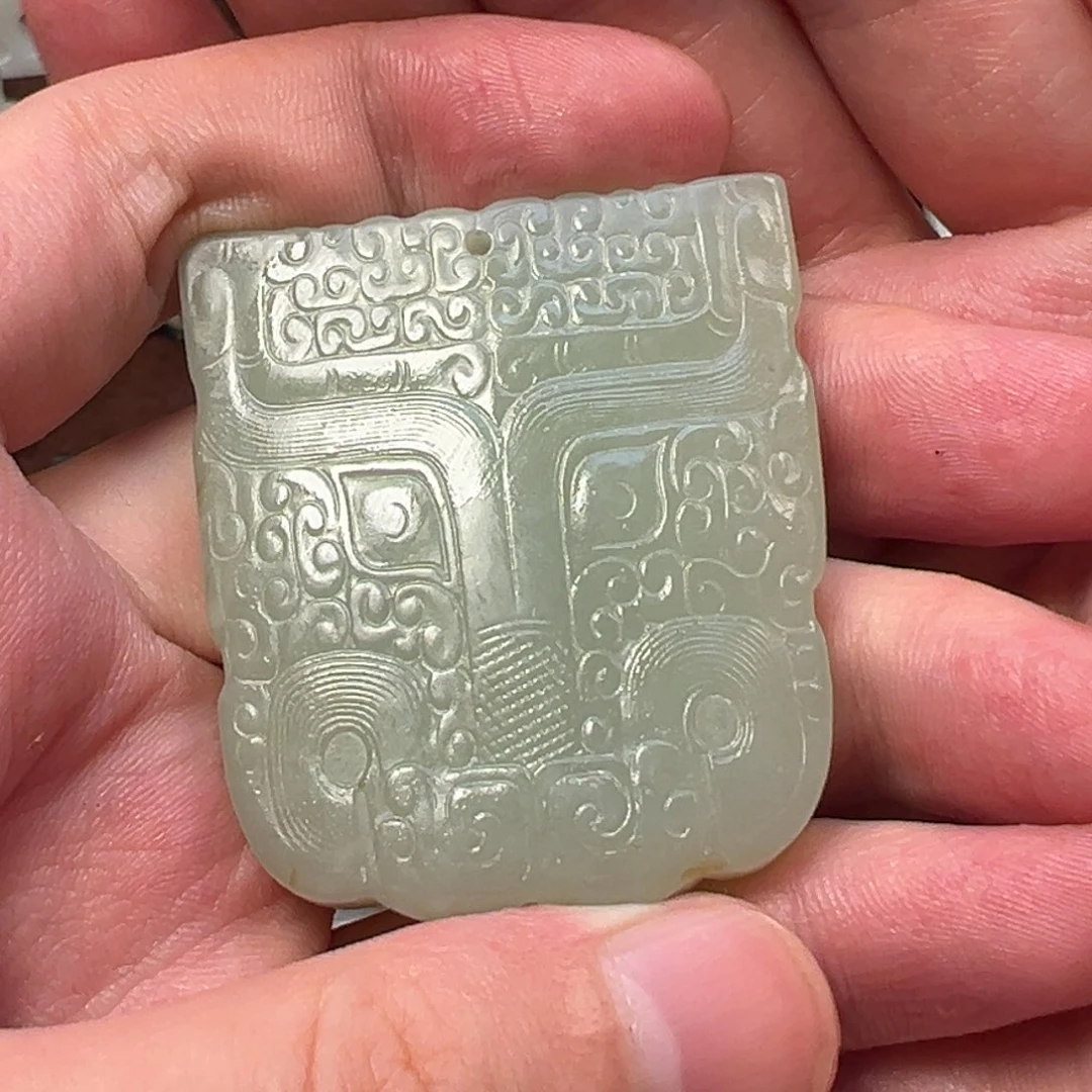 梦***见和田玉未镶嵌挂件